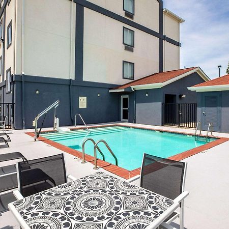 Days Inn By Wyndham Baton Rouge I-10 Prairieville Εξωτερικό φωτογραφία