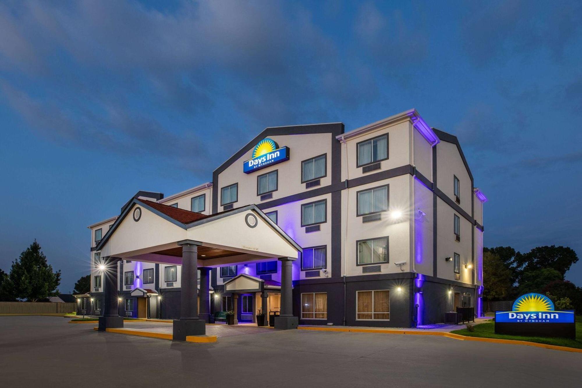 Days Inn By Wyndham Baton Rouge I-10 Prairieville Εξωτερικό φωτογραφία