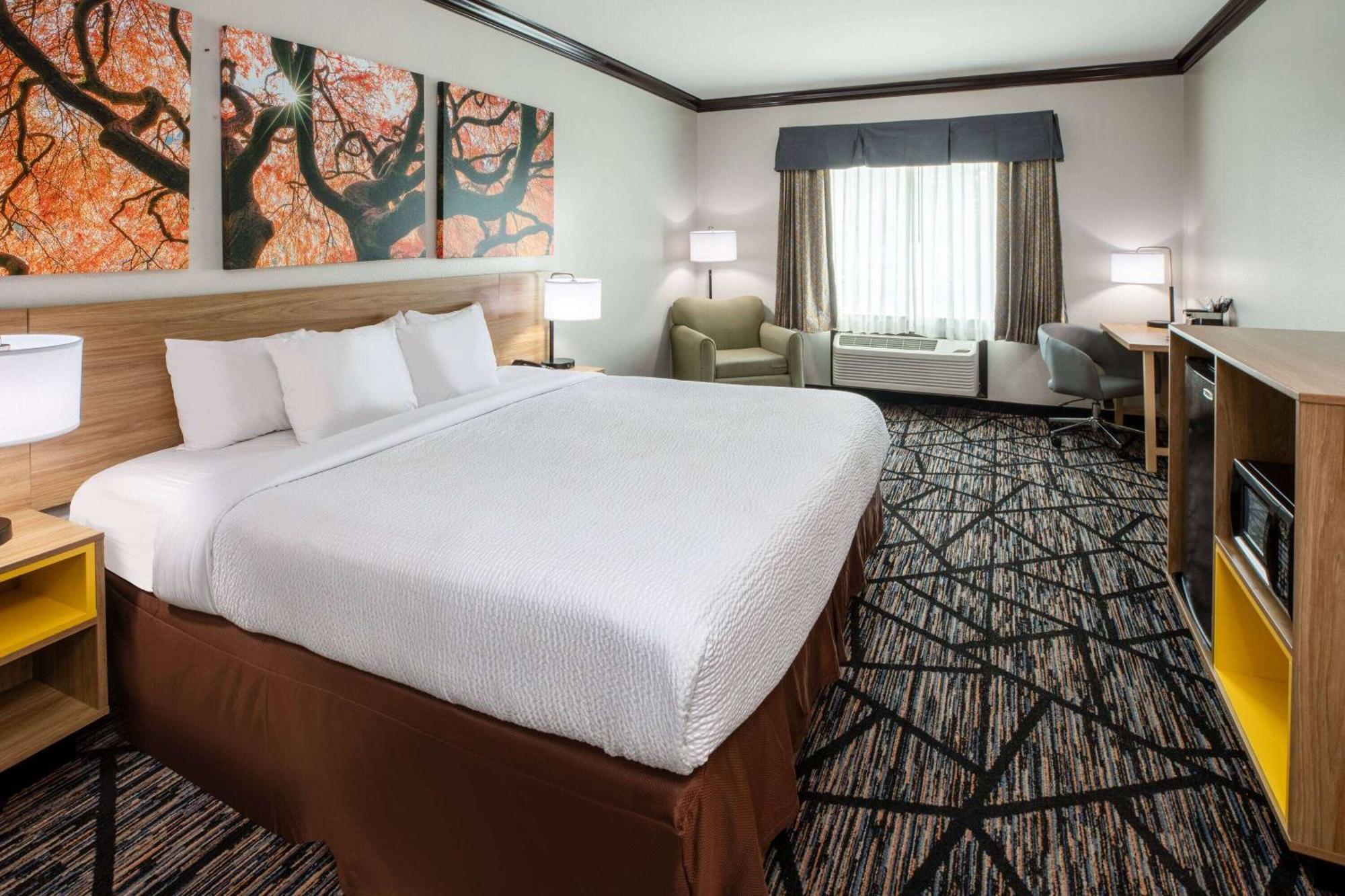 Days Inn By Wyndham Baton Rouge I-10 Prairieville Εξωτερικό φωτογραφία