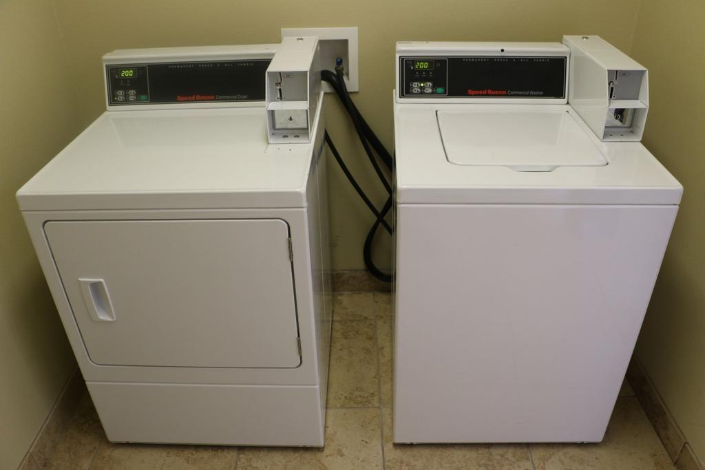 Days Inn By Wyndham Baton Rouge I-10 Prairieville Εξωτερικό φωτογραφία