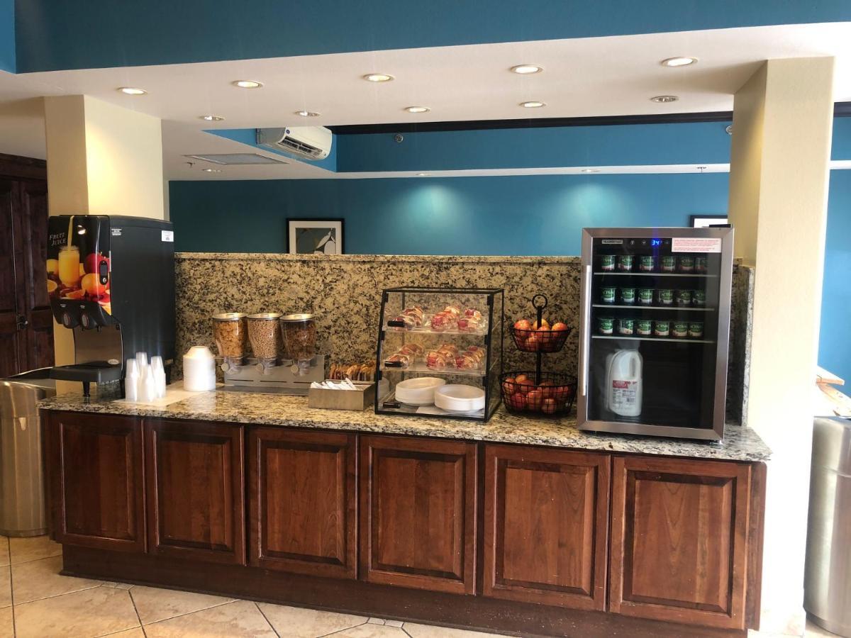 Days Inn By Wyndham Baton Rouge I-10 Prairieville Εξωτερικό φωτογραφία